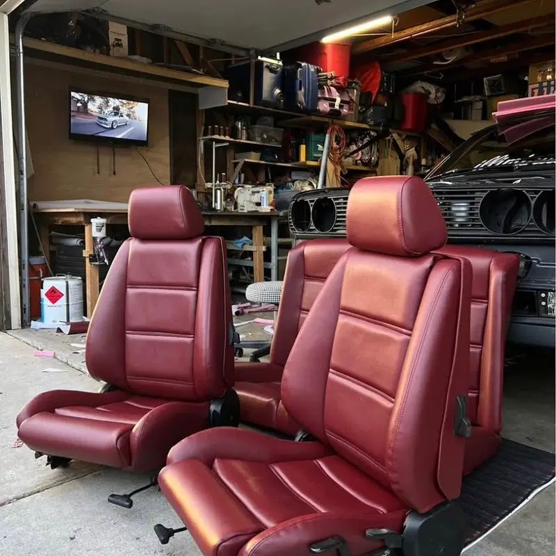 E30